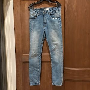 Zara Men’s Skinny Jeans. Size 32.